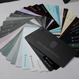 Образцы плёнок VEGA® COLOR PREMIUM (веер) Образцы плёнок VEGA® COLOR PREMIUM (веер)